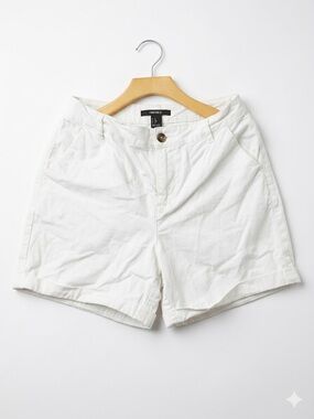 Forever 21 White Women's Bermuda Shorts